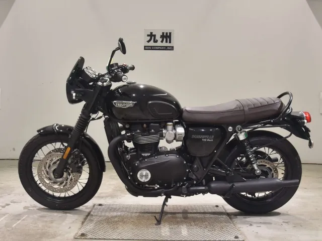 Triumph Bonneville T120 2019, чёрный, фото 2