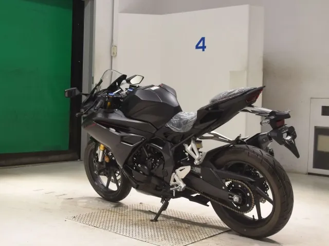 Honda CBR250RR, matt black, фото 6