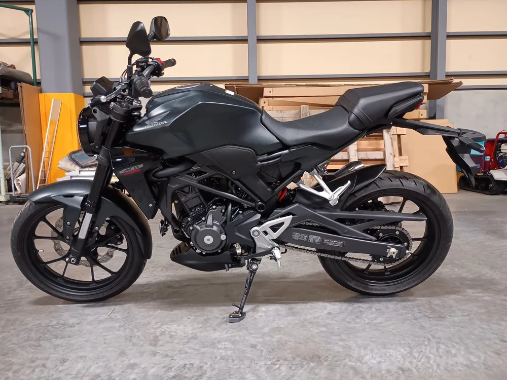 Honda CB250R MC52, чёрный, фото 3