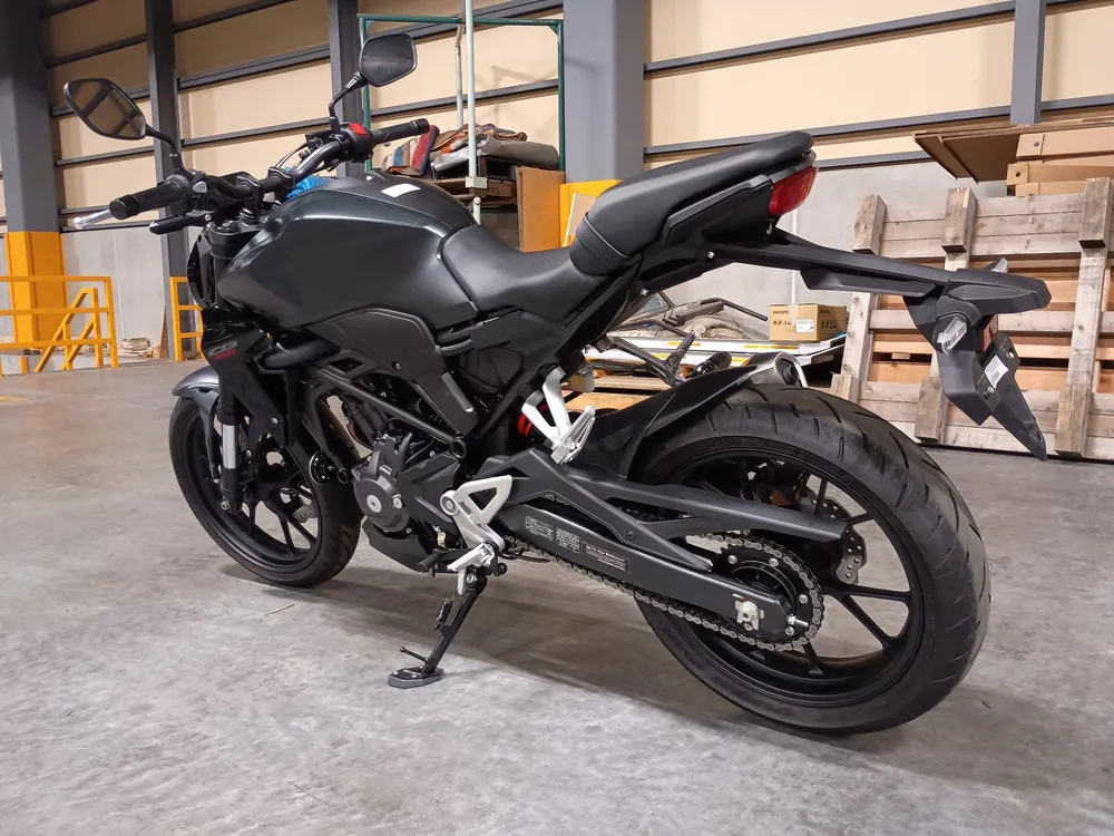 Honda CB250R MC52, чёрный, фото 9