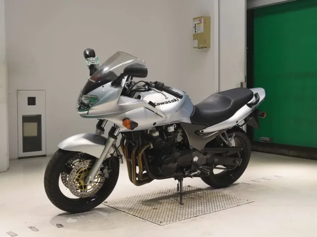 Kawasaki ZR-7S 2003, серебристый, фото 4