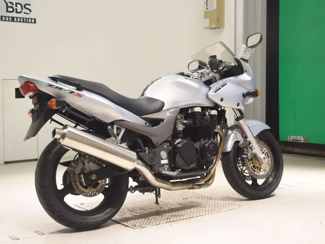 Kawasaki ZR-7S 2003, серебристый, фото 5
