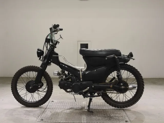 Honda Super Cub, matt black, фото 2