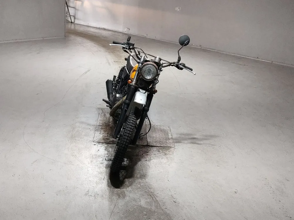 Kawasaki 250TR BJ250F, оранжевый, фото 3