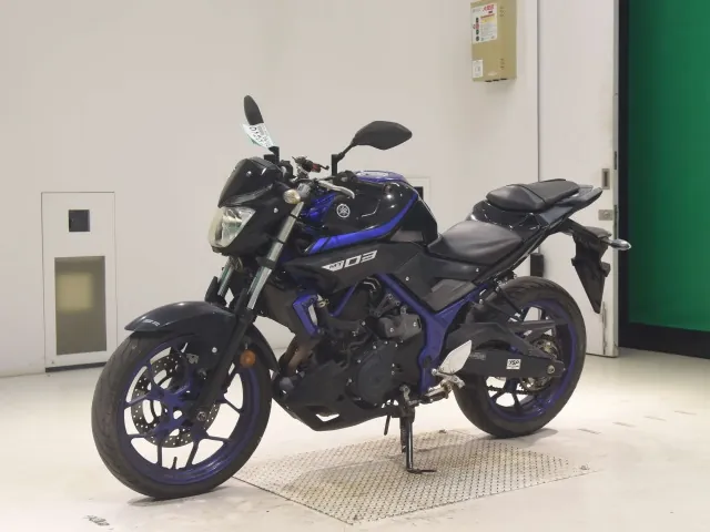 Yamaha MT-03 2018, black | blue, фото 4