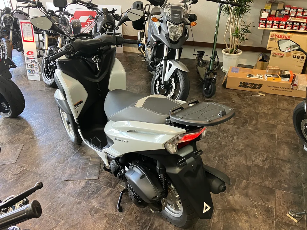 Yamaha Tricity 125, белый, фото 2