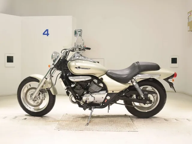 Kawasaki Eliminator 250V, серебристый, фото 2
