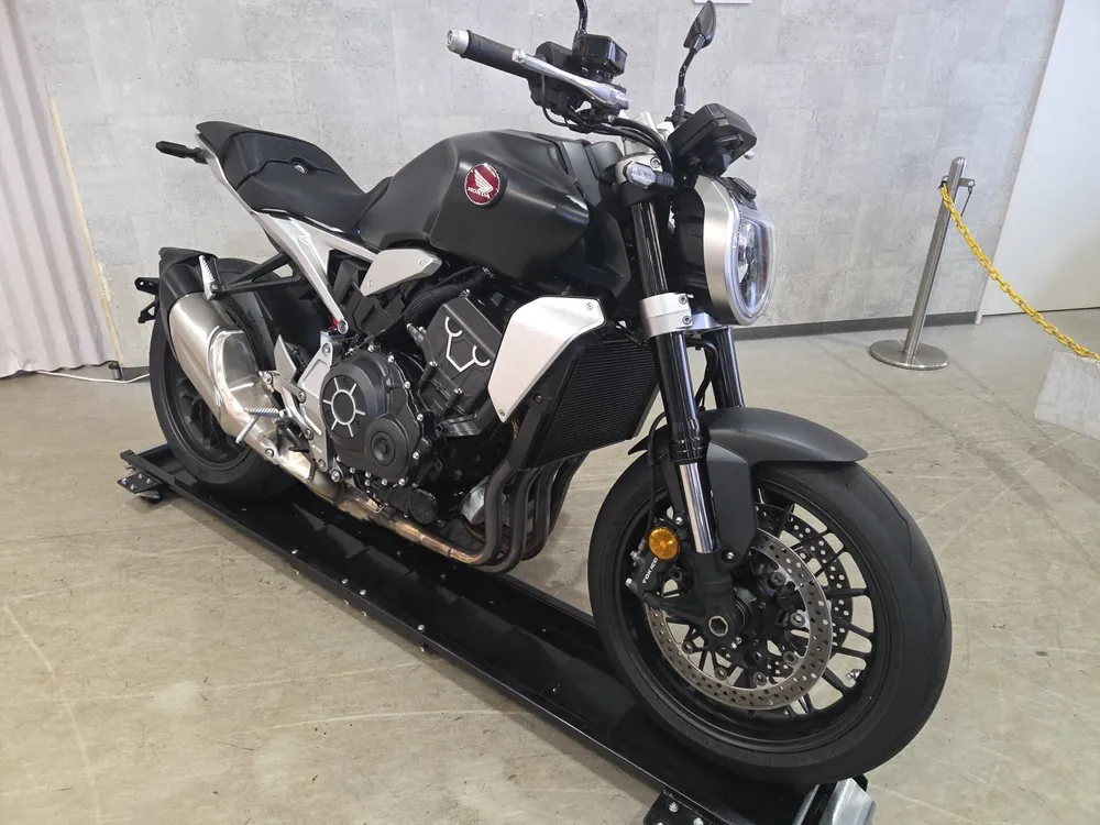 Honda CB1000R 2021, maddo black, фото 4