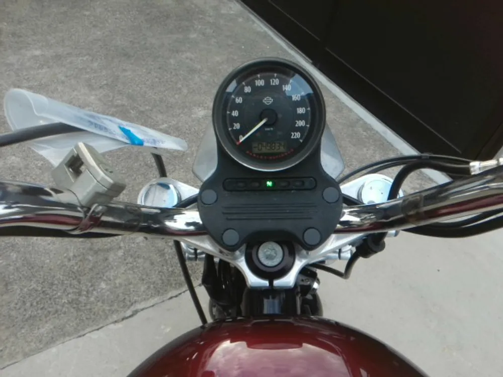 Harley-Davidson XL883R 2015, w red, фото 3