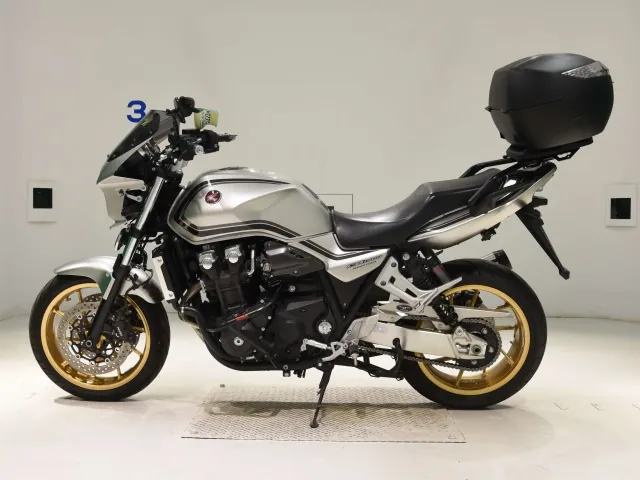 Honda CB1300, серебристый, фото 2