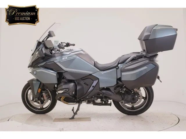BMW R1300RT ASA 2026, зелёный, фото 2