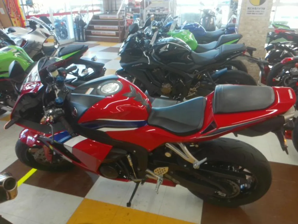 Honda CBR600RR 2021, black/red, фото 2