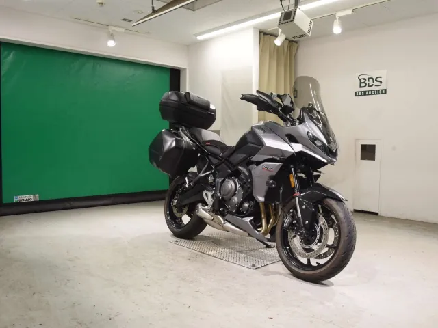 Triumph Tiger Sport 660 2023, серебристый, фото 3