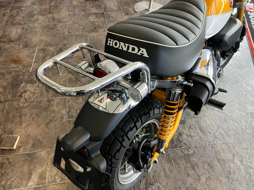 Honda Monkey 125, белый, жёлтый, фото 5