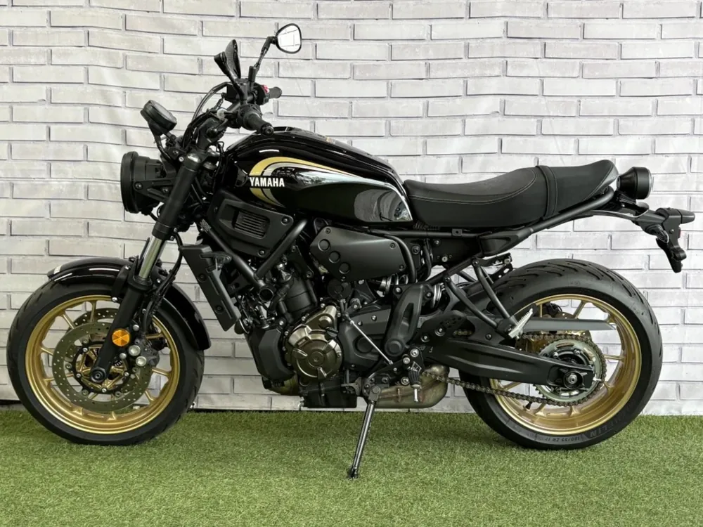 Yamaha Xsr700-2 2022, чёрный, фото 2