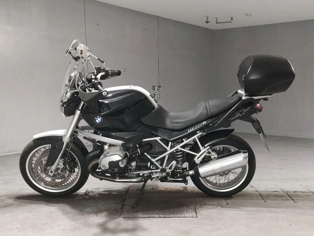 BMW R1200R 2011, white/black, фото 2