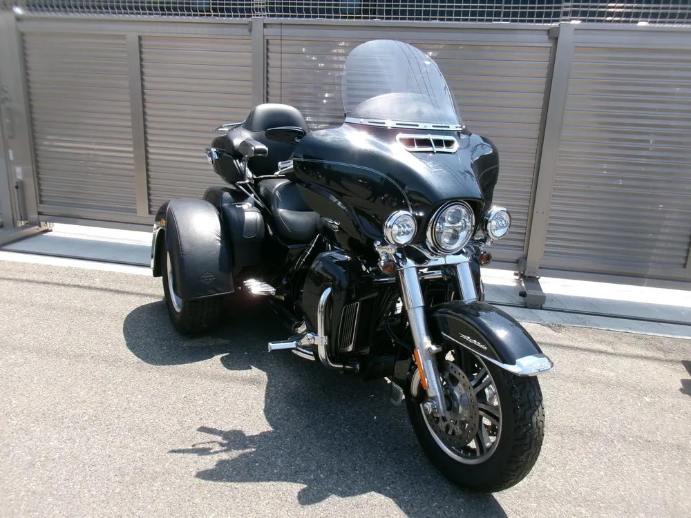 Harley-Davidson FLHTCU 2015, чёрный, фото 4