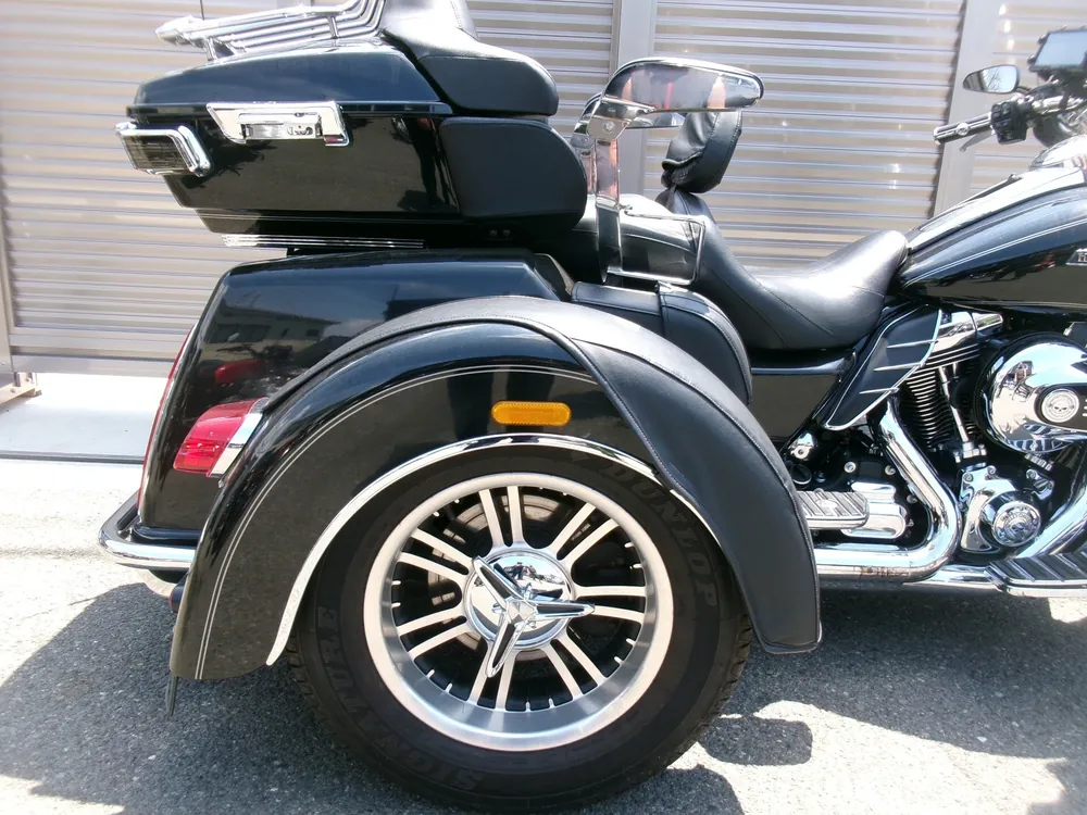 Harley-Davidson FLHTCU 2015, чёрный, фото 6