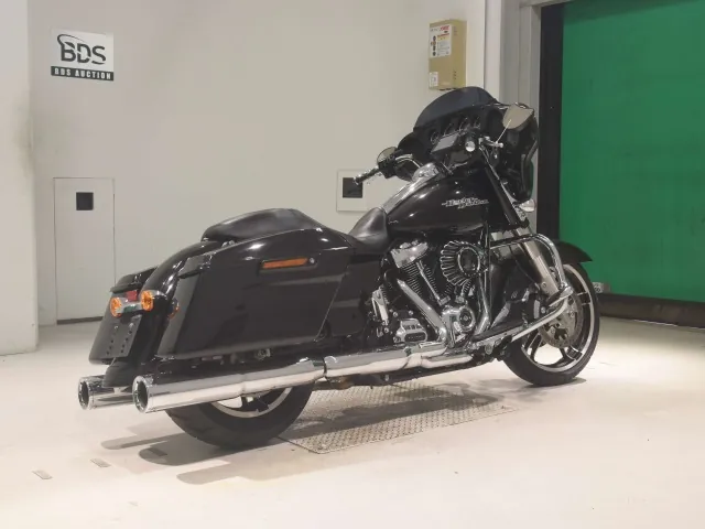 Harley-Davidson FLHXS1750 2016, чёрный, фото 5