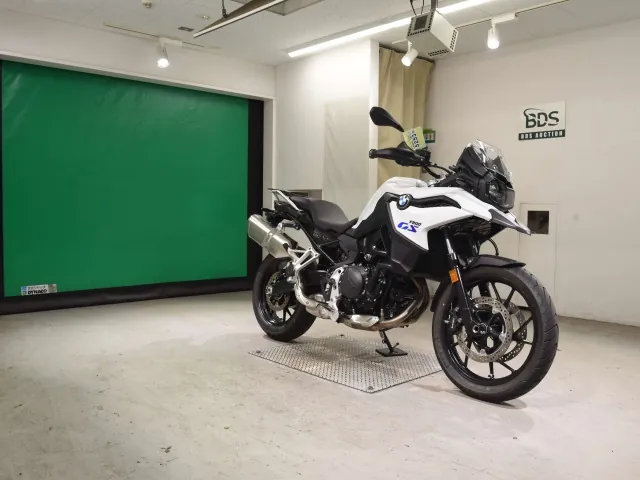 BMW F800Gs 2025, белый, фото 3