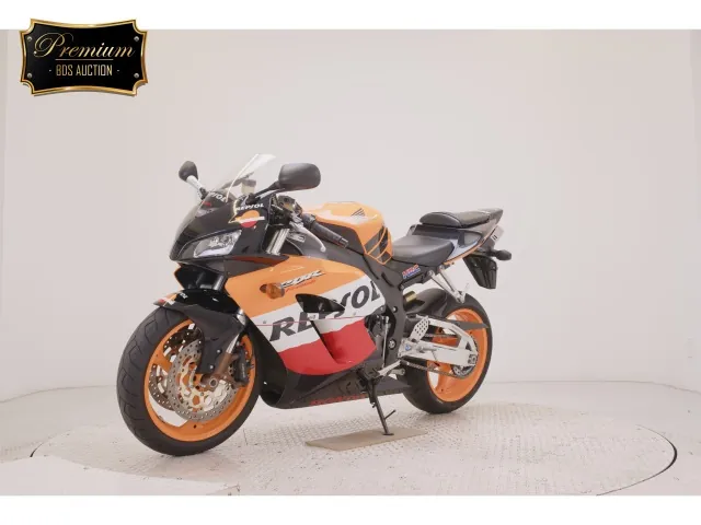 Honda CBR1000RR 2005, white | orange, фото 4