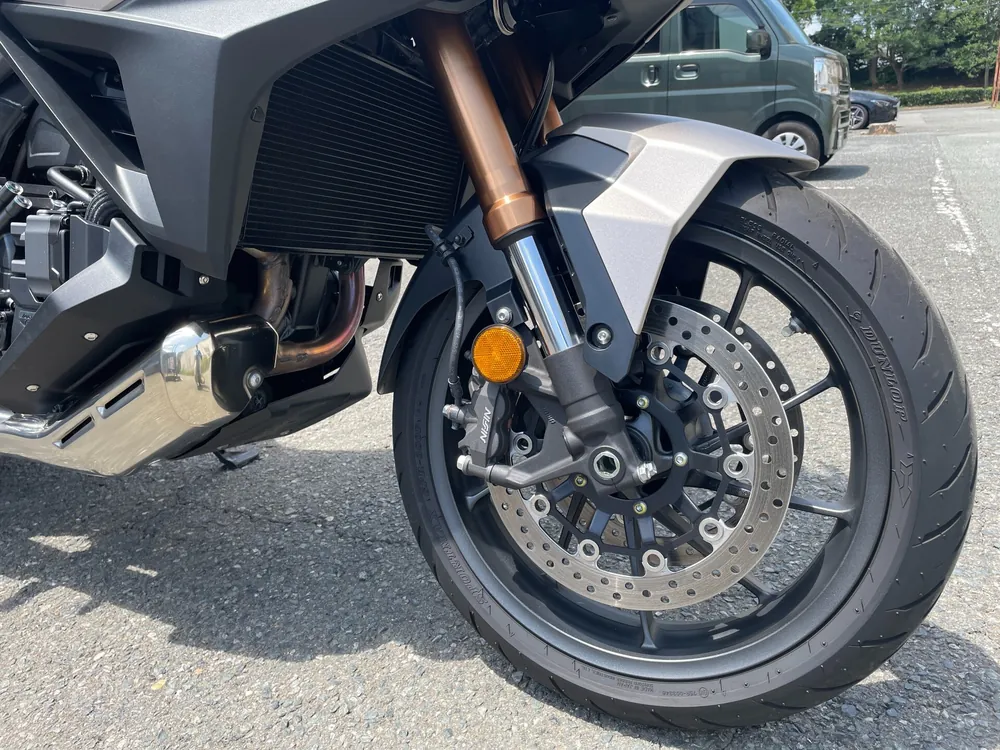 Honda NT1100 2025, золотистый, фото 9