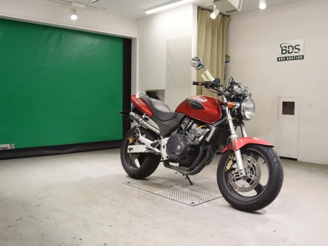 Honda Hornet 250, красный, фото 3