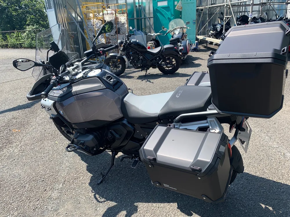 BMW R1300GS ADV 2026, gray / black, фото 4
