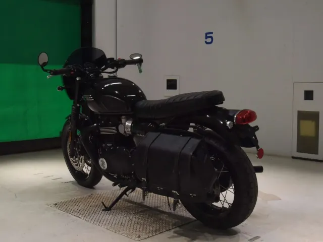 Triumph Bonneville T120 2021, чёрный, фото 6