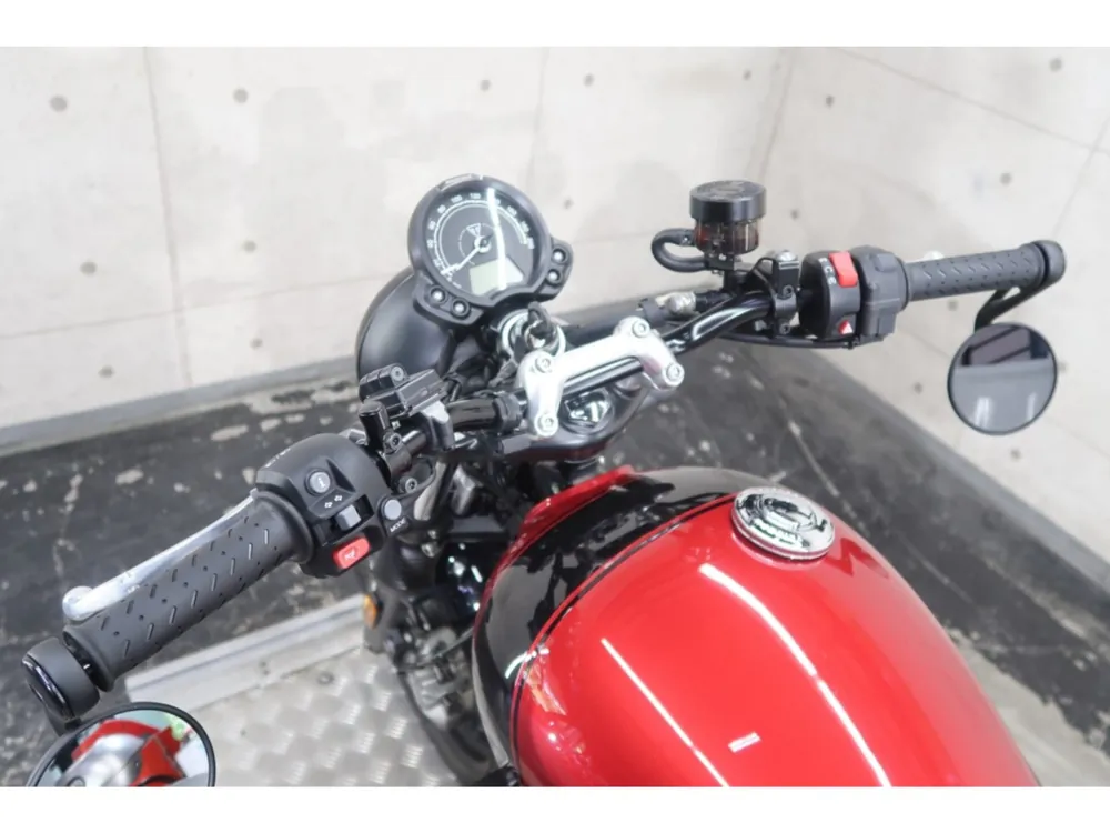 Triumph Street Twin 2024, red/ black, фото 7