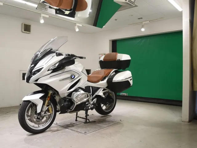 BMW R1250RT 2021, белый, фото 4