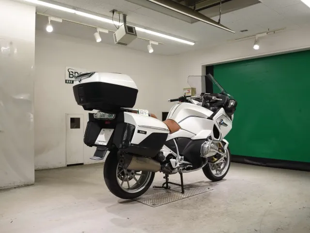 BMW R1250RT 2021, белый, фото 5