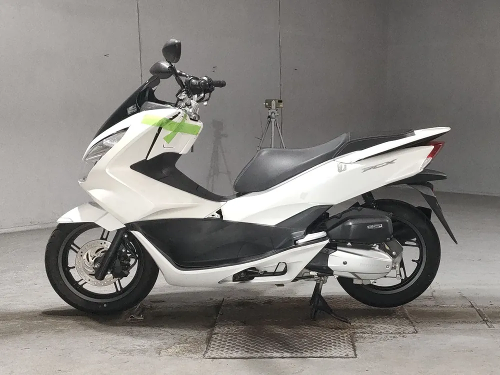 Honda PCX JF56, белый, фото 2