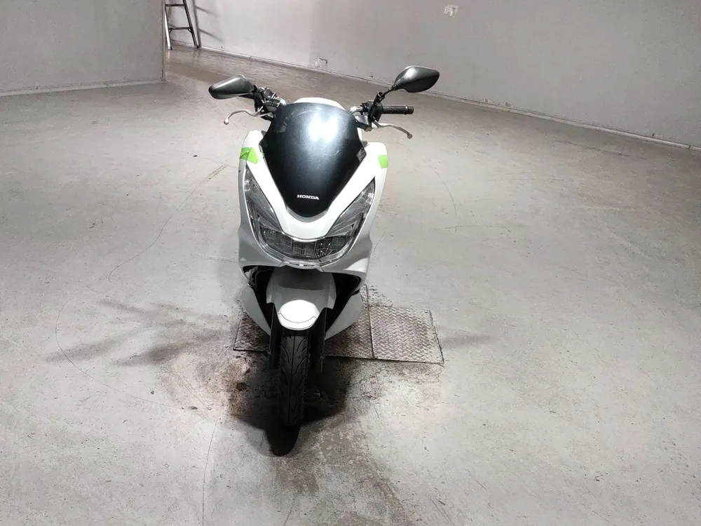 Honda PCX JF56, белый, фото 3