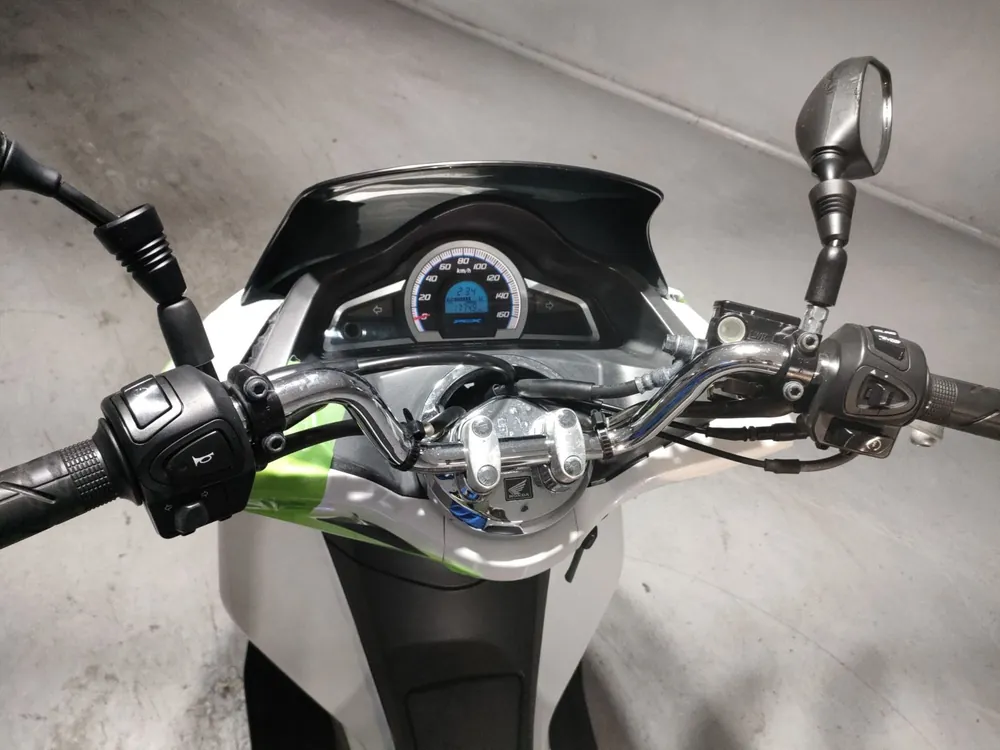 Honda PCX JF56, белый, фото 5