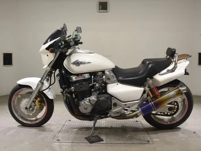 Honda X4 Type LD 1997, белый, фото 2