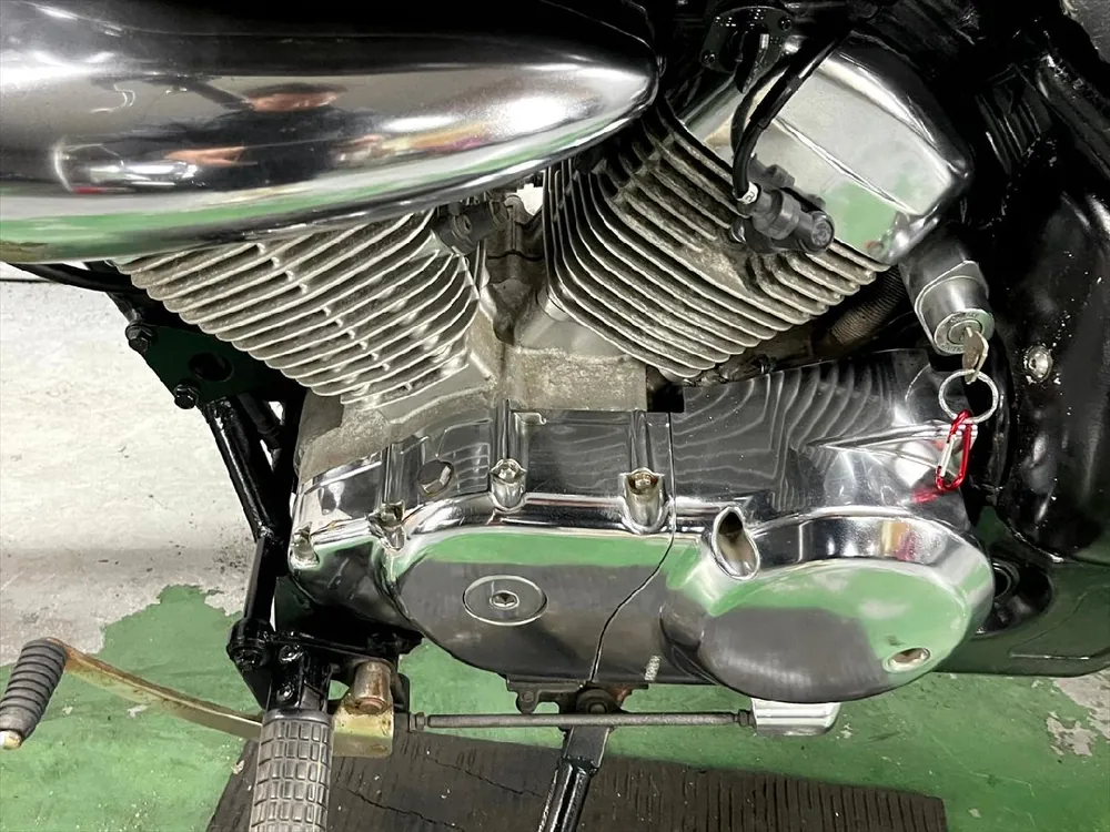Suzuki Intruder 250LC 2001, фото 10