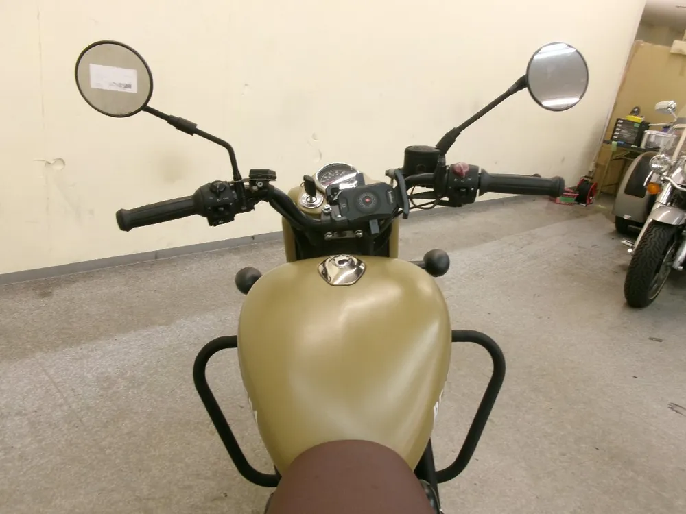 Royal Enfield Classic 350 2024, фото 2