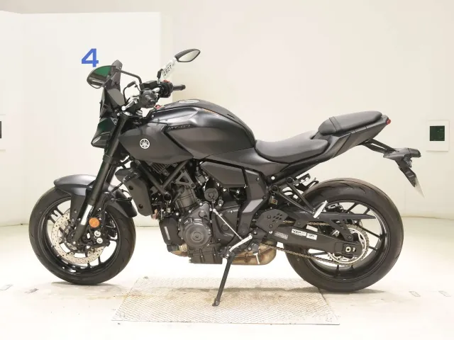 Yamaha MT-07ABS 2025, matt black, фото 2