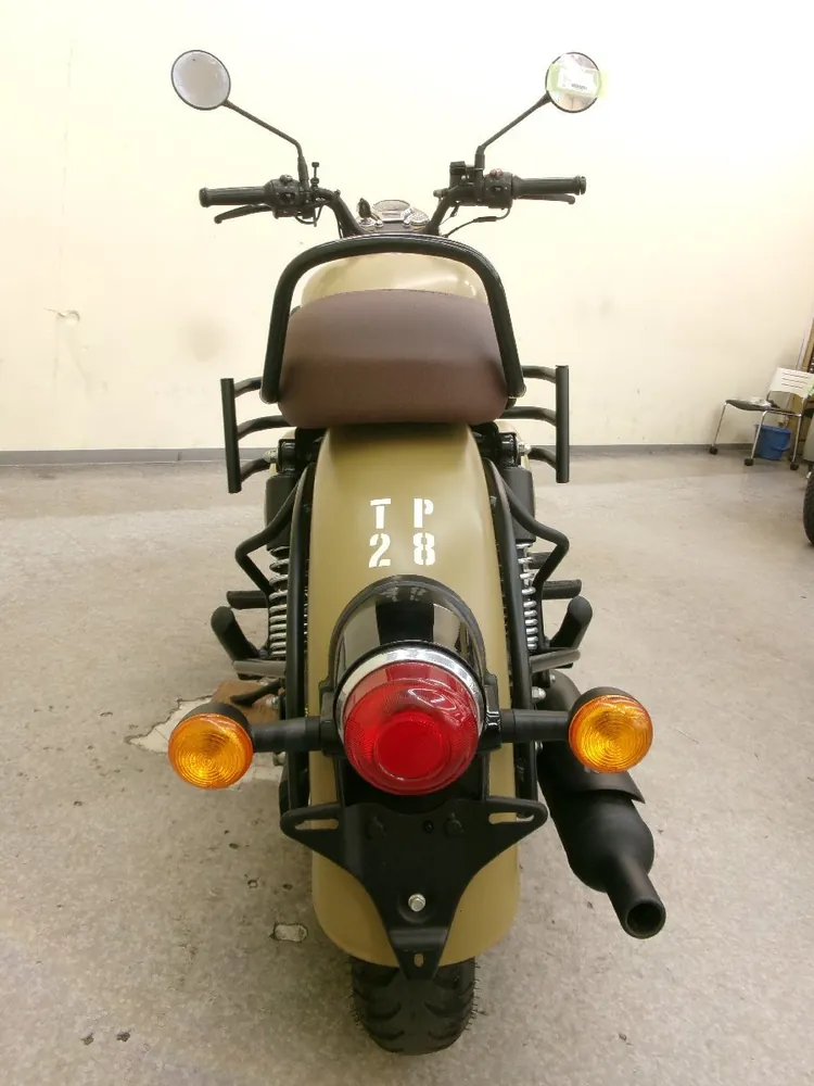Royal Enfield Classic 350 2023, фото 9
