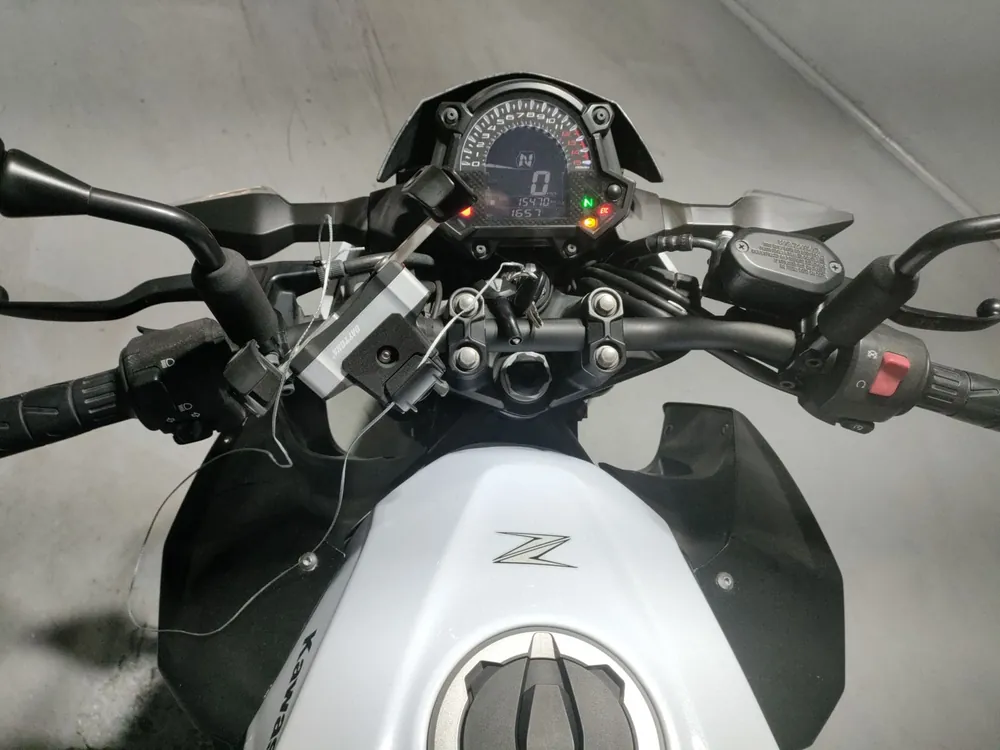 Kawasaki Ninja 400 2019, white/black, фото 5