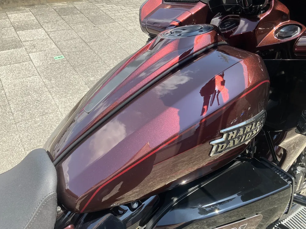Harley-Davidson FLTRXSE1800CVO 2024, dark red wine, фото 15