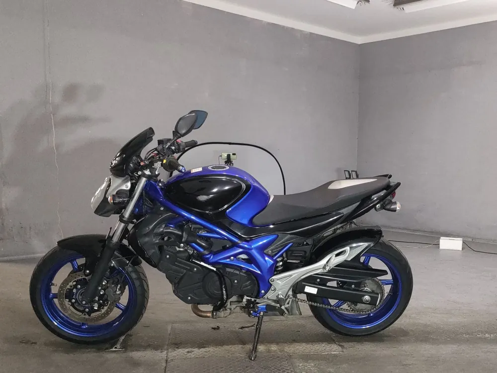 Suzuki Gladius 400 ABS 2011, синий, фото 2
