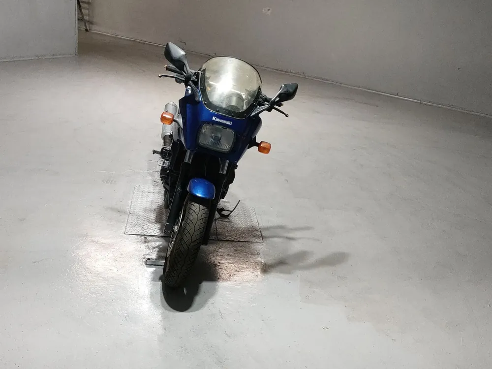 Kawasaki GPZ900R Ninja 1992, синий, фото 3