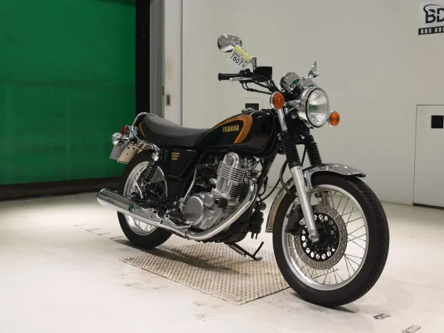 Yamaha SR400 Final Edition Limited 2022, black | gold, фото 3