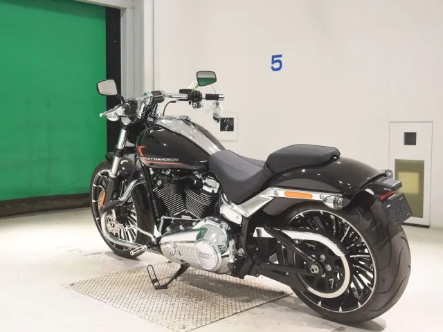 Harley-Davidson FXBR1920 2024, чёрный, фото 6