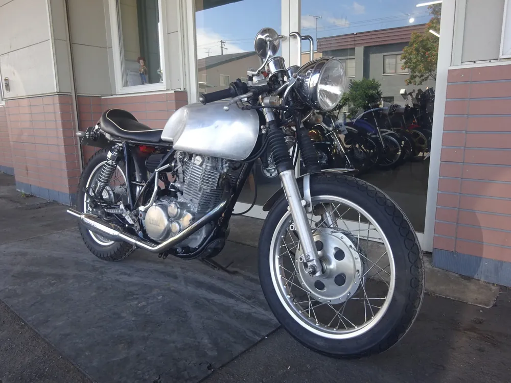 Yamaha SR400, aluminium, фото 4