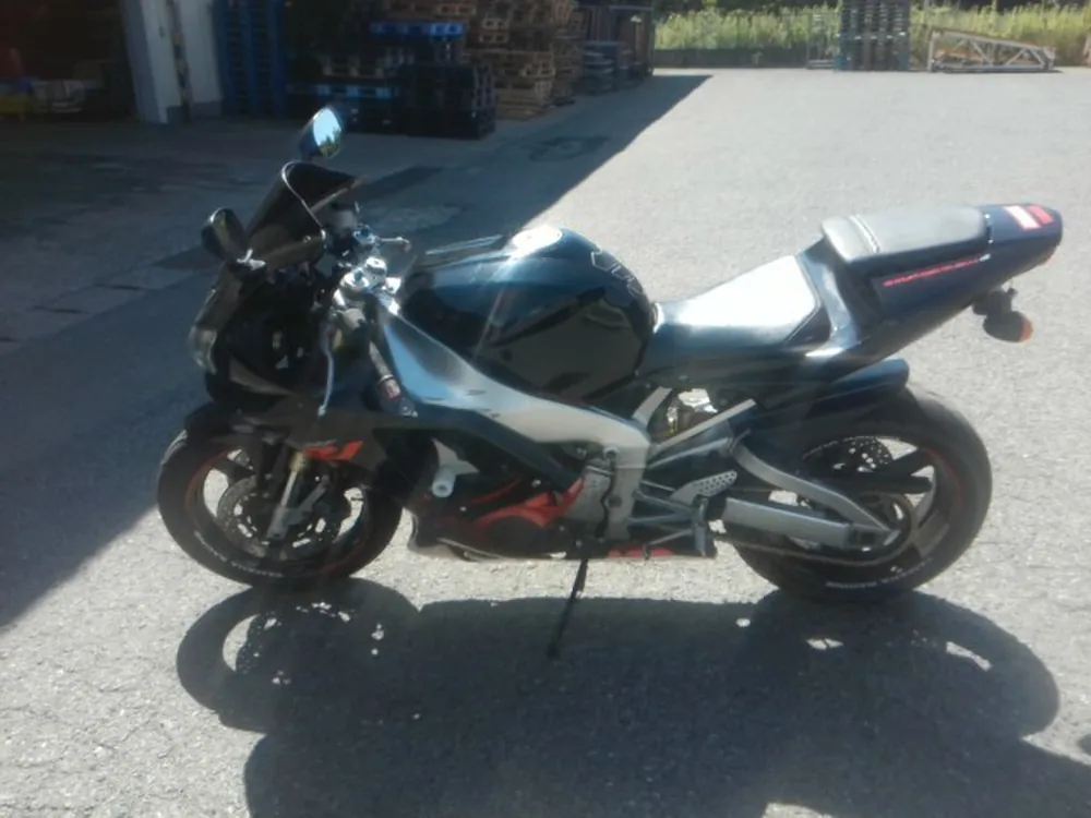 Yamaha YZF-R1 2001, black/red, фото 4
