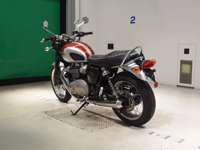 Triumph Bonneville T120 2016, red | silver, фото 6