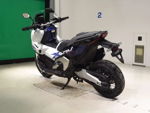 Honda X-ADV750, white | red | blue, фото 6